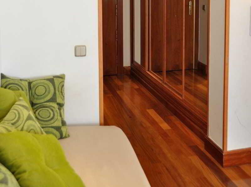 Gran Via Sol Apartamentos Madrid Exterior photo